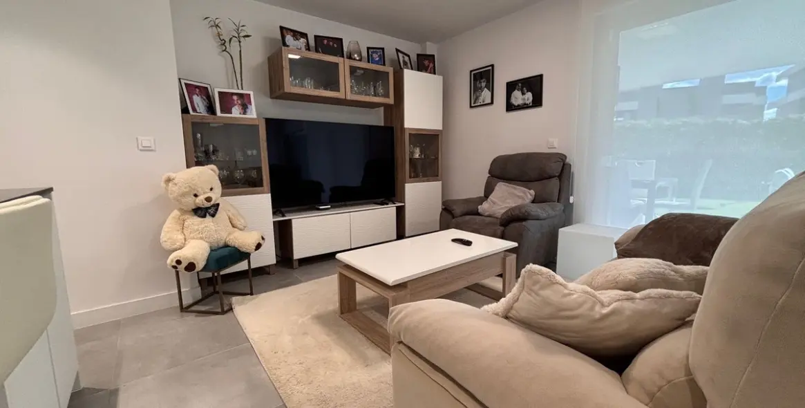 Sale of ground floor apartment in Estepona 5