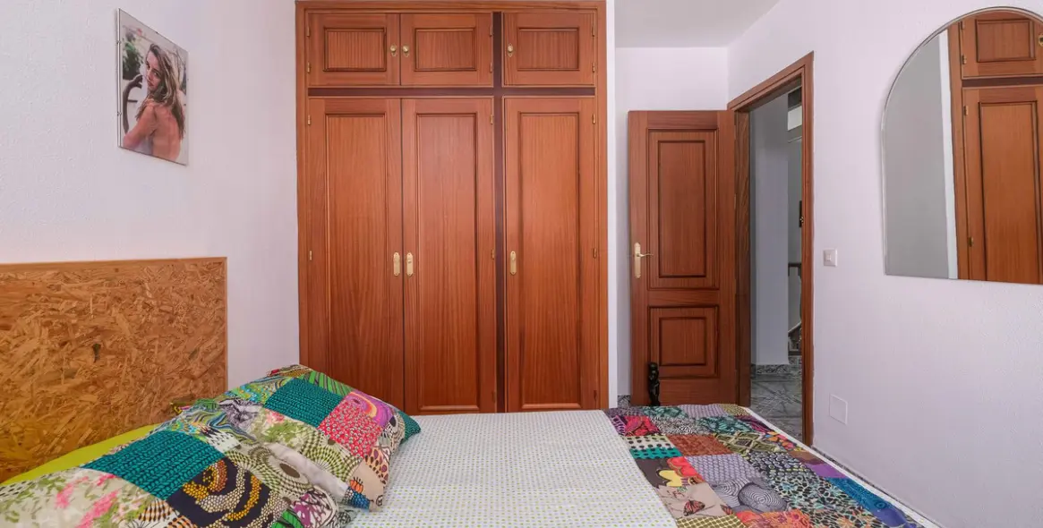 Sale of detached villa in El Coto 2