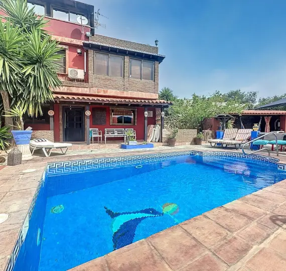 Sale of finca - cortijo in Monda