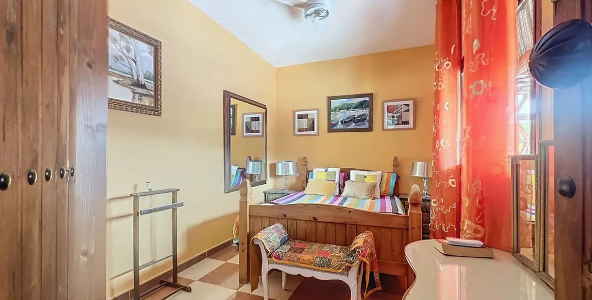 Sale of finca - cortijo in Monda 32