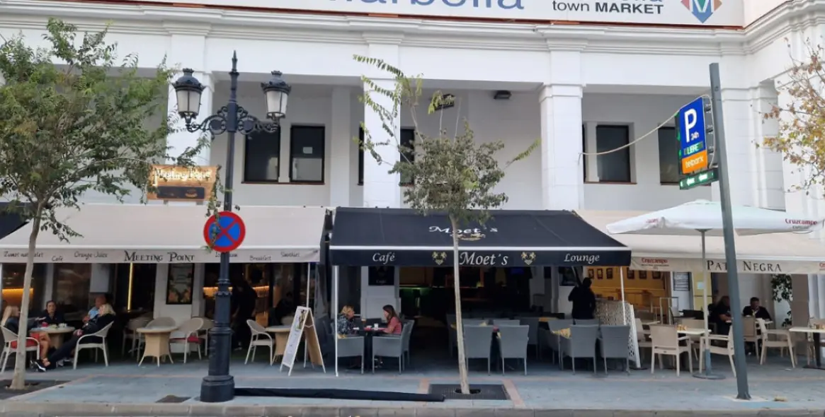 Sale of restaurant in Marbella 1