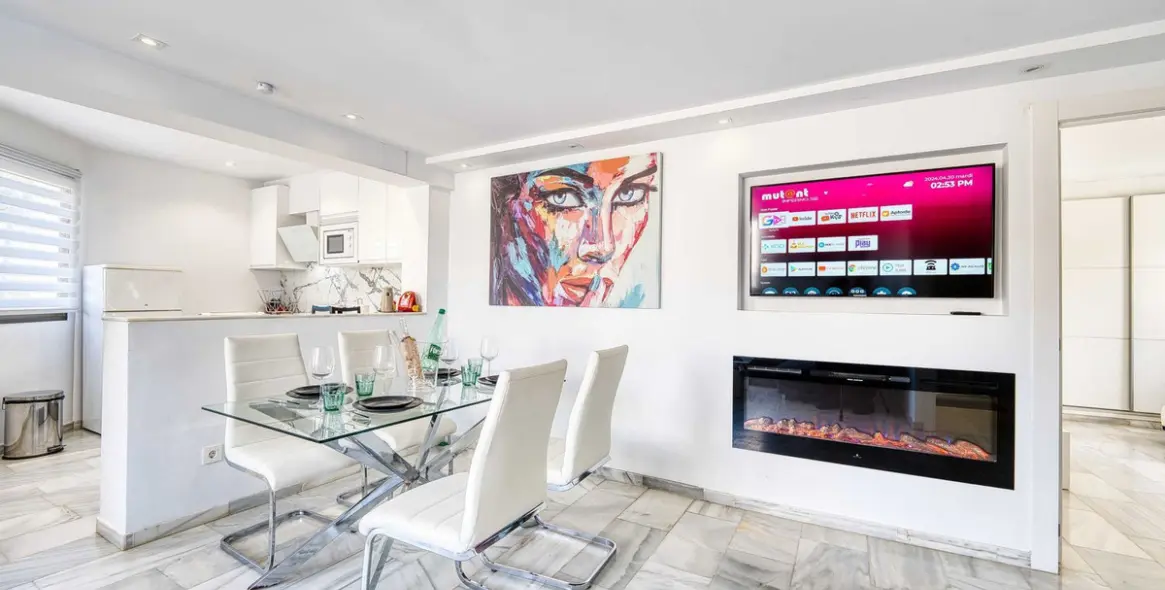 Sale of penthouse duplex in Elviria 2