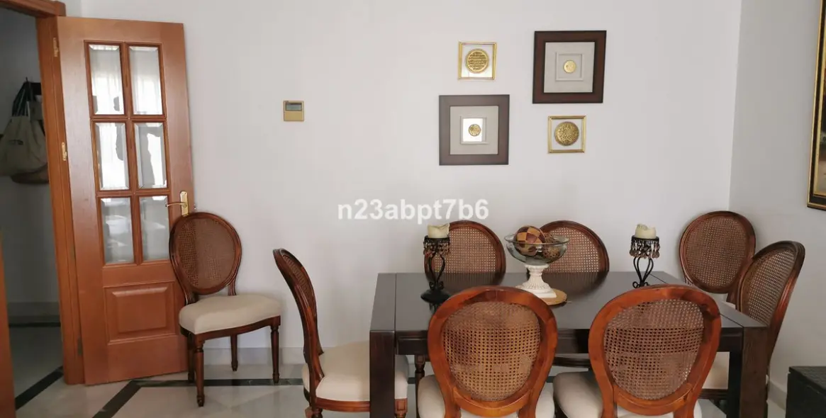 Sale of middle floor apartment in Aloha 3