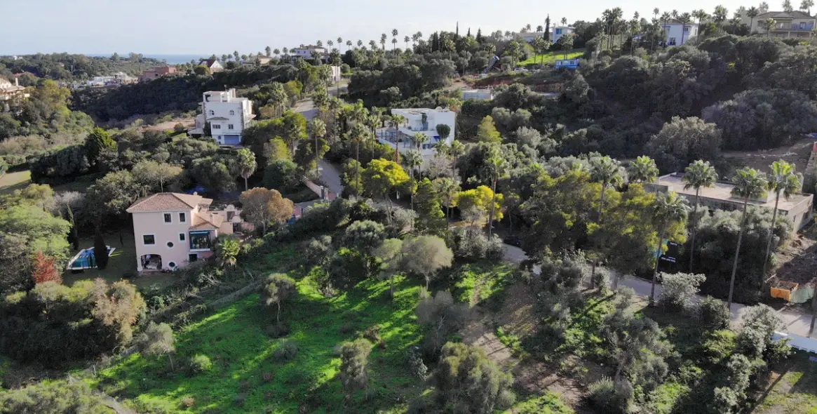 Venta de parcela residencial en Sotogrande 1