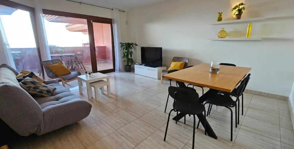 Sale of penthouse in Benalmadena Pueblo 3