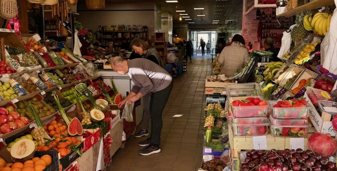 Sale of middle floor apartment in Fuengirola 4