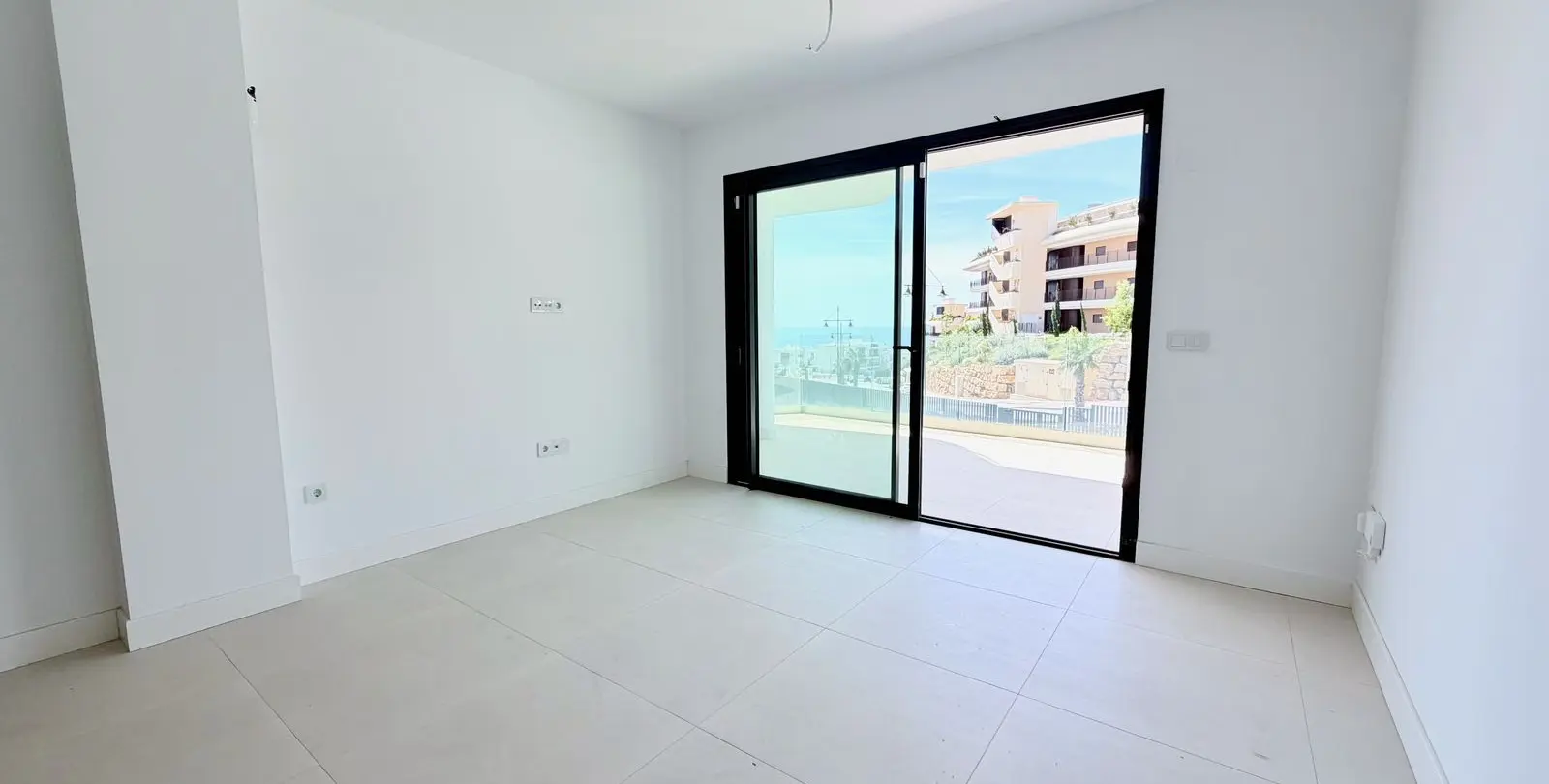 Venta de apartamento en planta media en Fuengirola 6