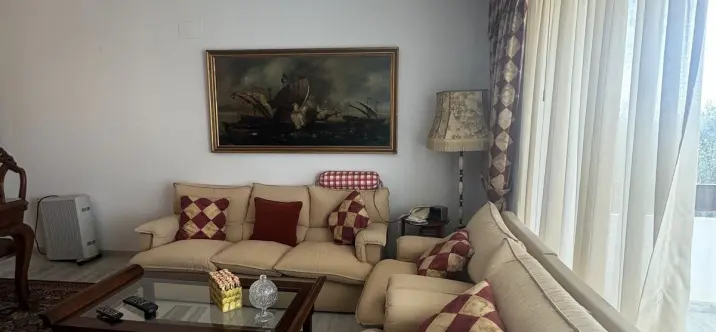 Продажа апартаментов на среднем этаже в Las Chapas 3