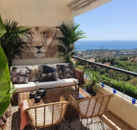 Long-term rent of middle floor apartment in Los Monteros