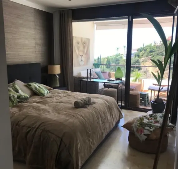 Long-term rent of middle floor apartment in Los Monteros