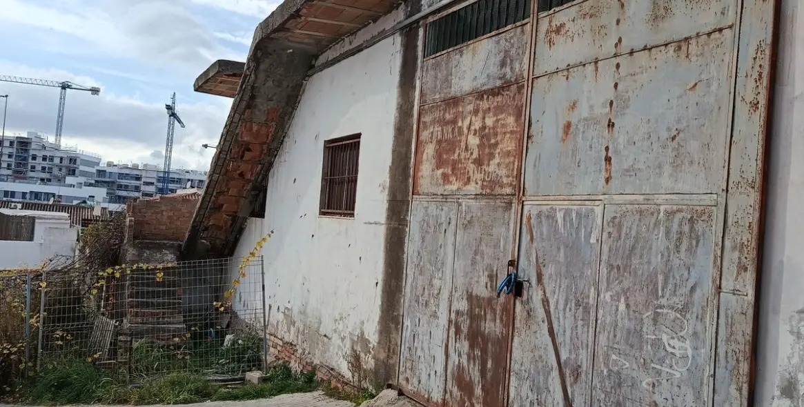 Sale of storage room in Estepona 1