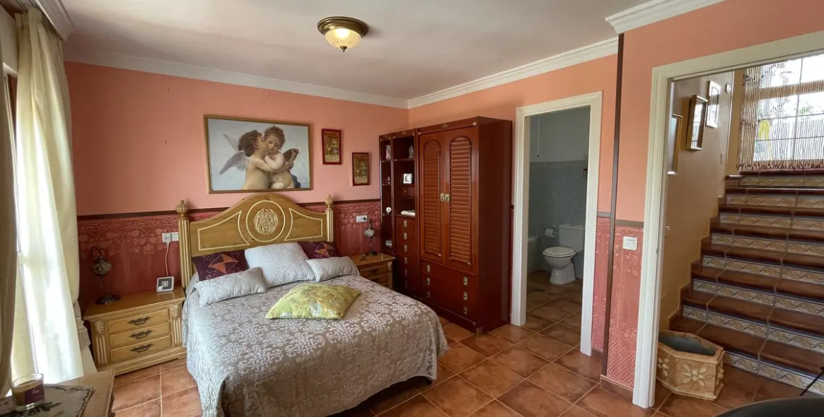 Продажа таунхауса в Altos de los Monteros 11