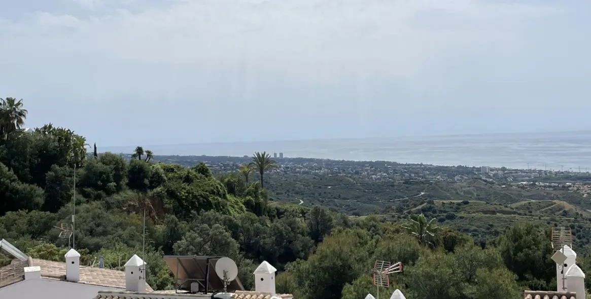 Venta de adosado en Altos de los Monteros 24