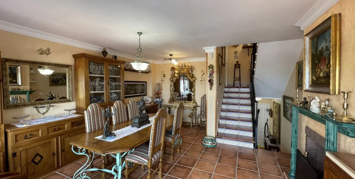 Venta de adosado en Altos de los Monteros 34