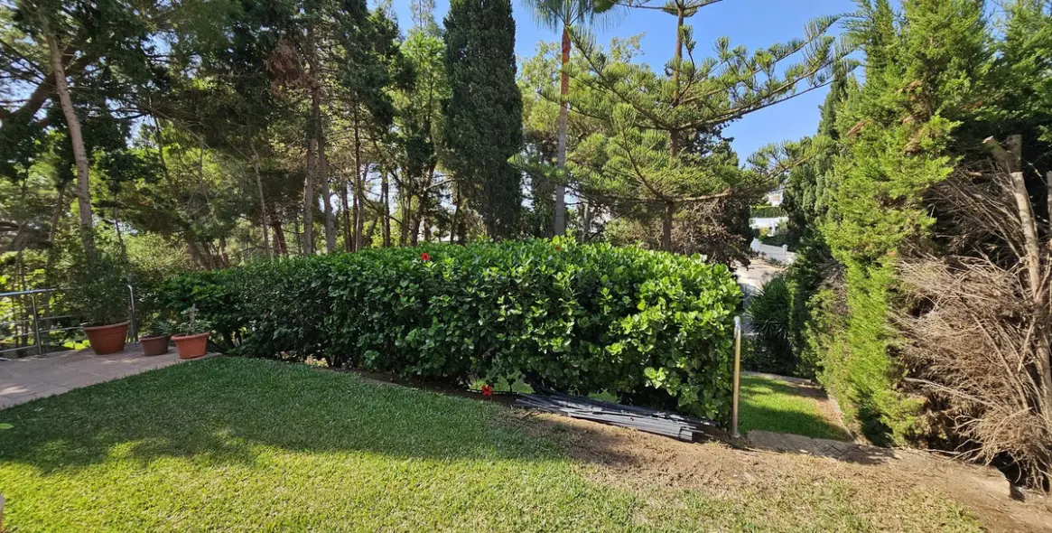 Продажа таунхауса в El Chaparral 11