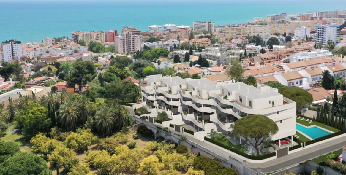 Sale of middle floor apartment in Torremolinos 1