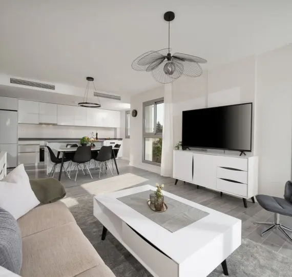 Sale of middle floor apartment in El Chaparral