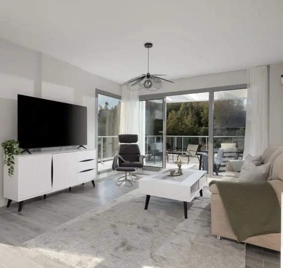 Sale of middle floor apartment in El Chaparral