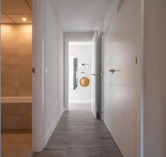 Sale of middle floor apartment in El Chaparral