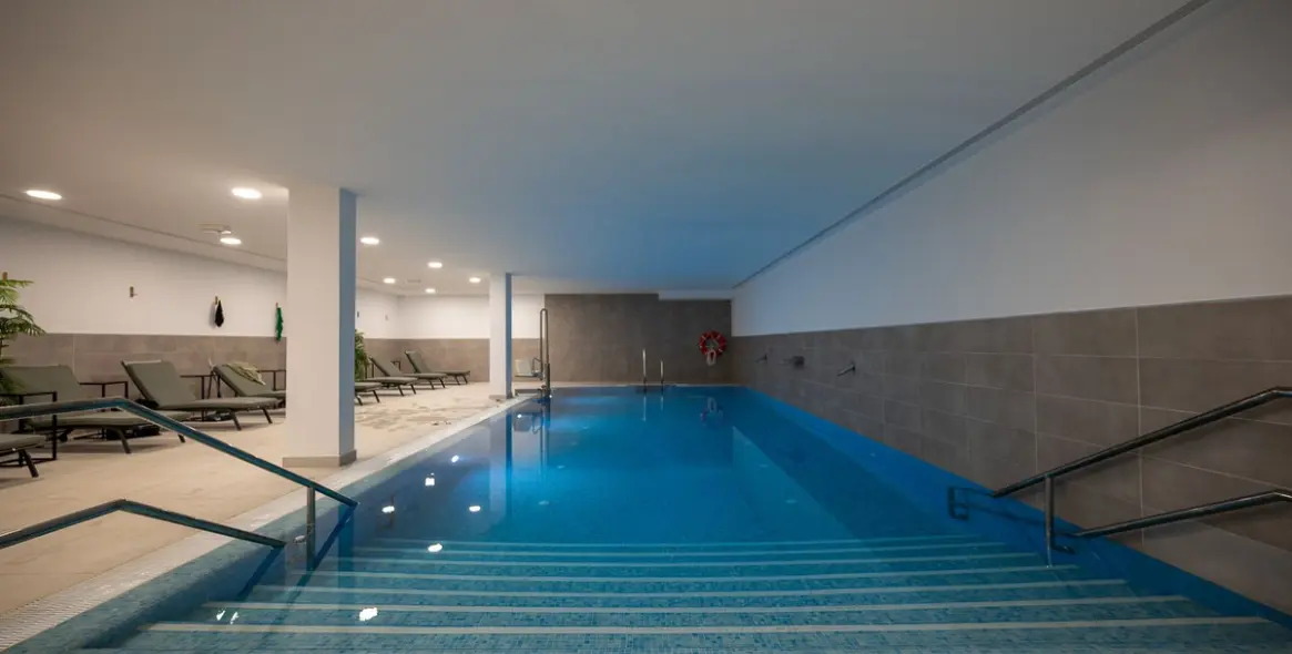 Venta de apartamento en planta media en El Chaparral 22