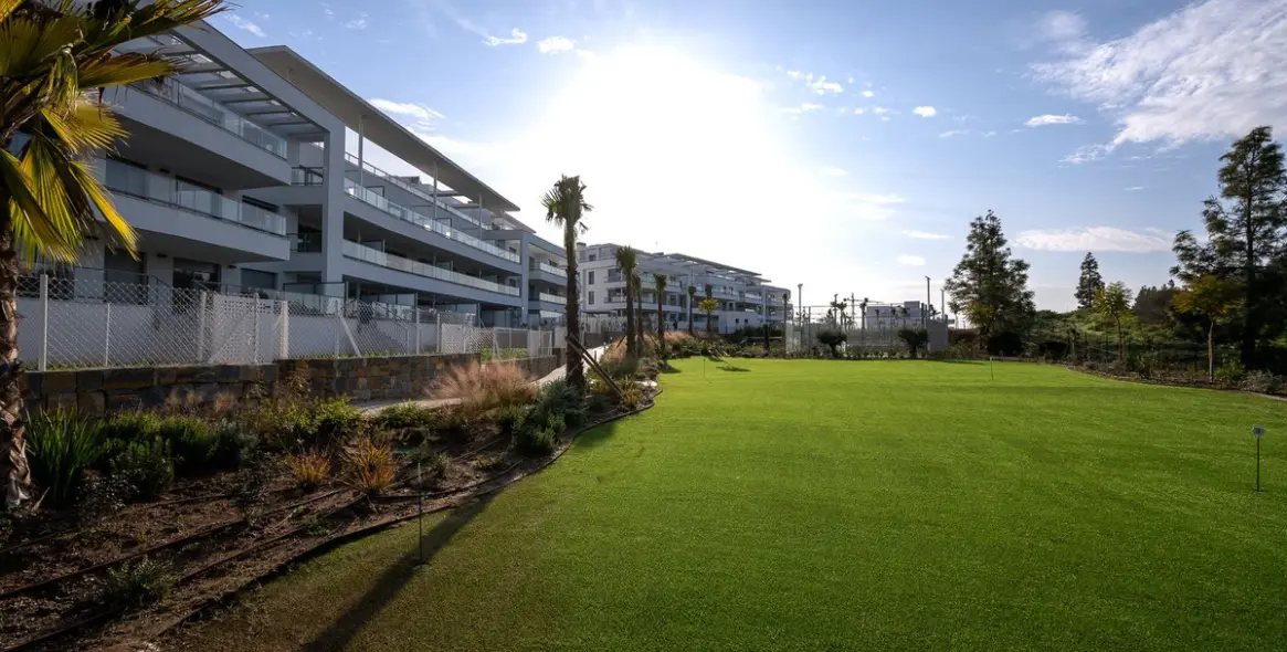 Venta de apartamento en planta media en El Chaparral 33