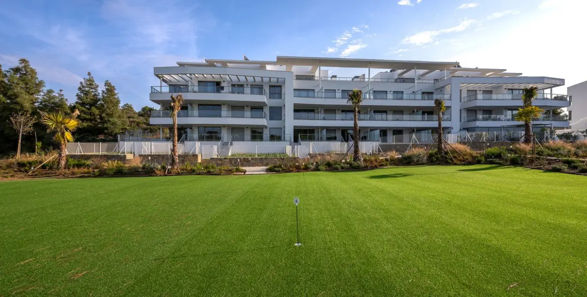 Venta de apartamento en planta media en El Chaparral 34