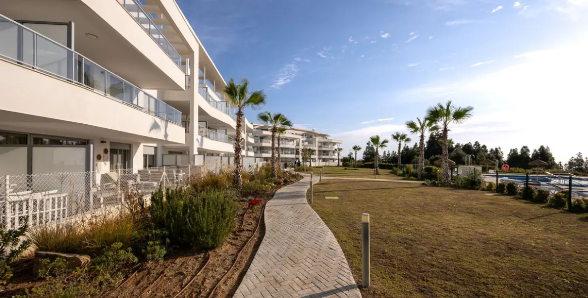 Venta de apartamento en planta media en El Chaparral 40