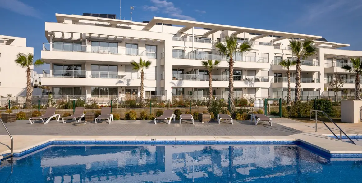 Venta de apartamento en planta media en El Chaparral 41