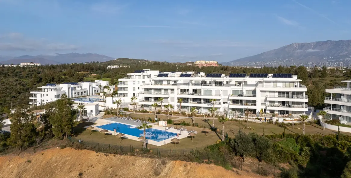 Venta de apartamento en planta media en El Chaparral 47