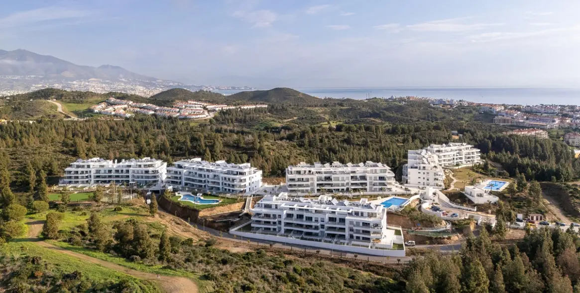 Venta de apartamento en planta media en El Chaparral 52