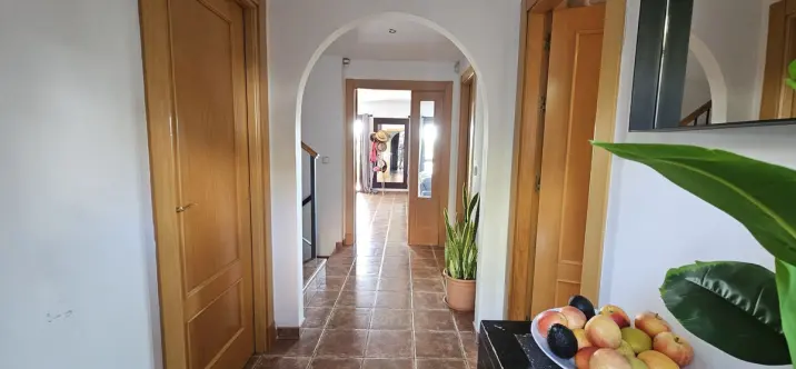 Продажа таунхауса в El Paraiso 2