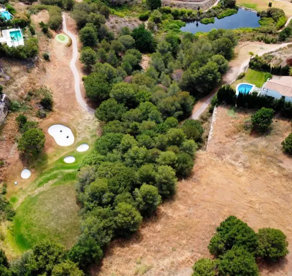 Жилой участок R5077111