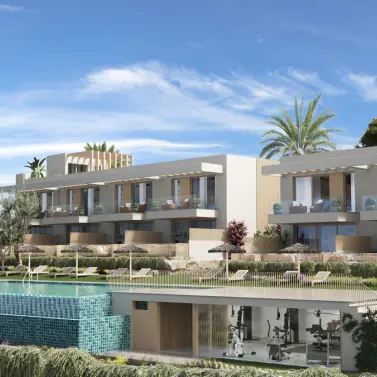 Продажа дома на две семьи в Manilva