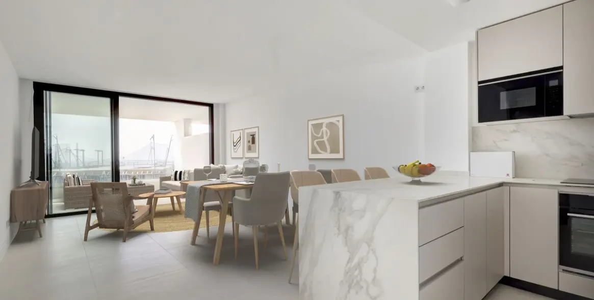 Sale of middle floor apartment in Fuengirola 6