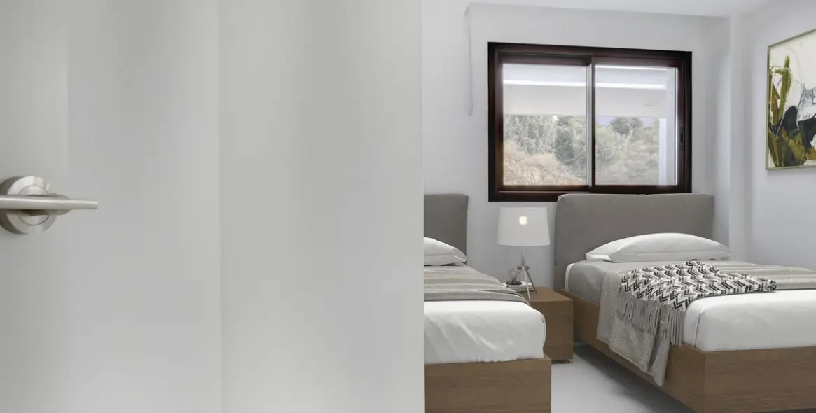 Sale of middle floor apartment in Fuengirola 9