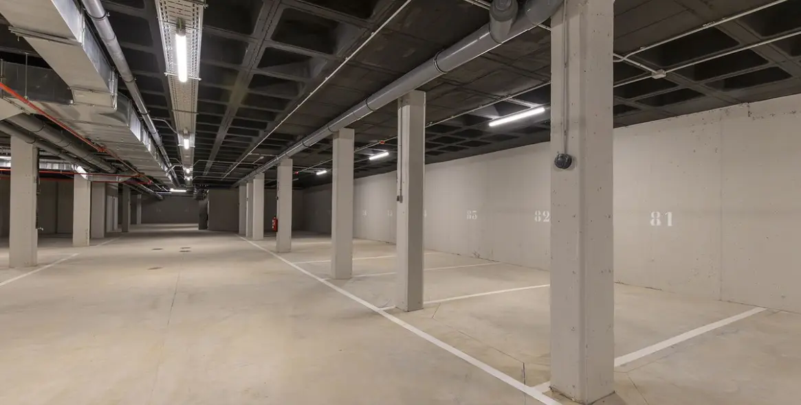 Sale of middle floor apartment in Fuengirola 17