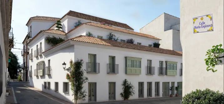 Venta de apartamento en planta baja en Estepona 0