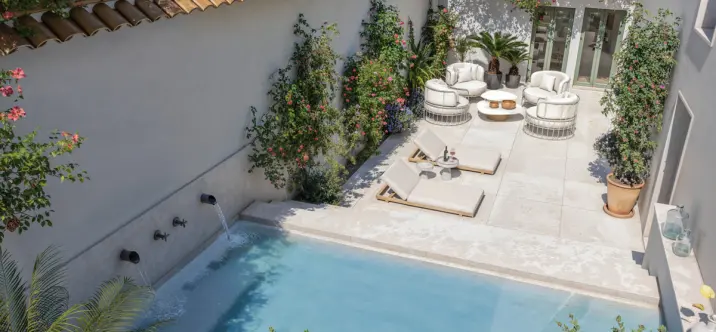 Venta de apartamento en planta baja en Estepona 2