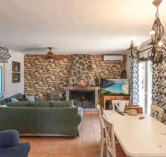 Продажа фермы в Monda