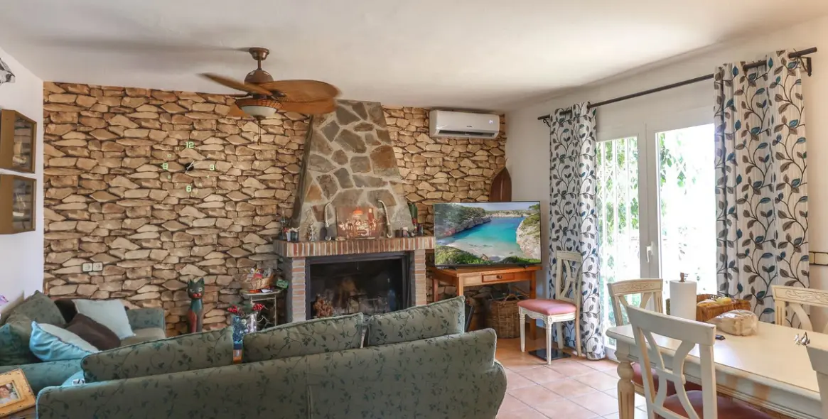 Sale of farm in Monda 8