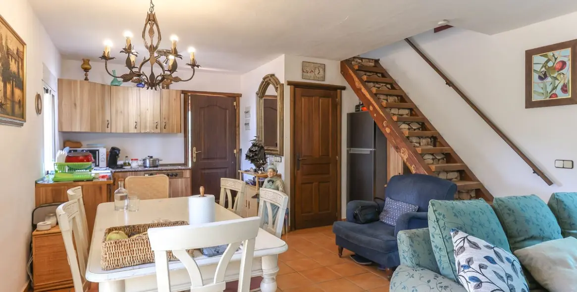 Sale of farm in Monda 12