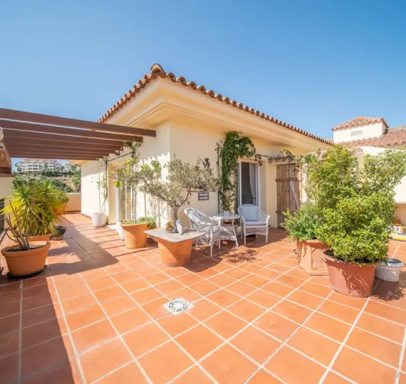 Sale of penthouse in La Cala Hills