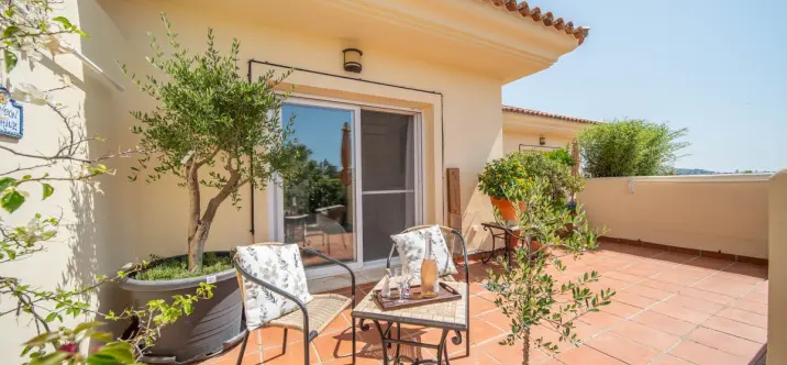 Sale of penthouse in La Cala Hills 2