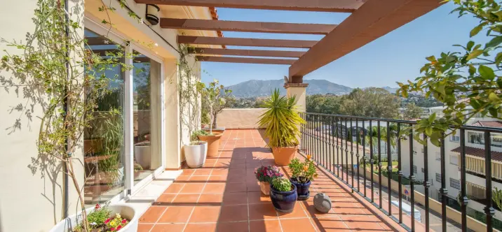 Sale of penthouse in La Cala Hills 3