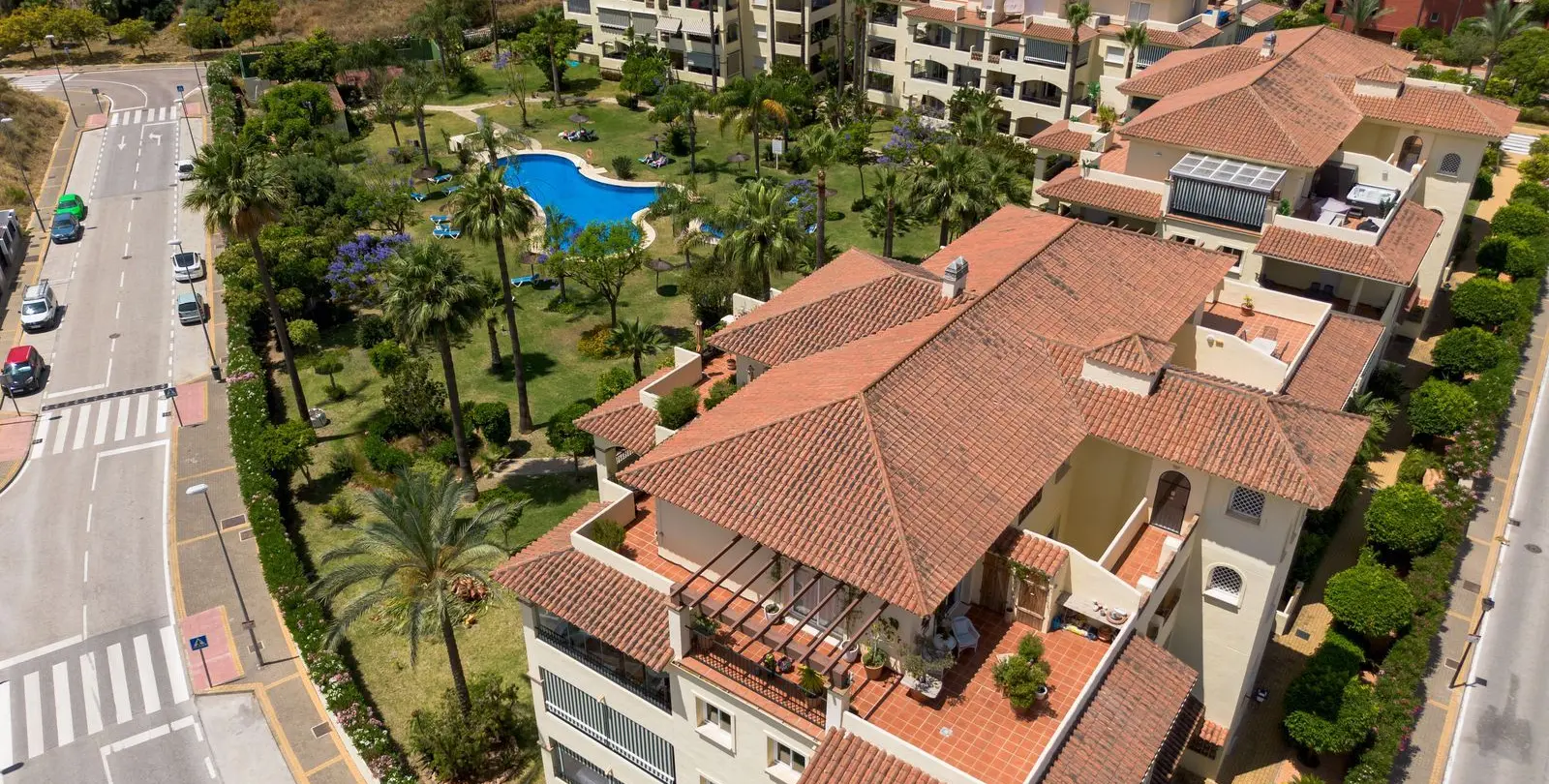 Sale of penthouse in La Cala Hills 1