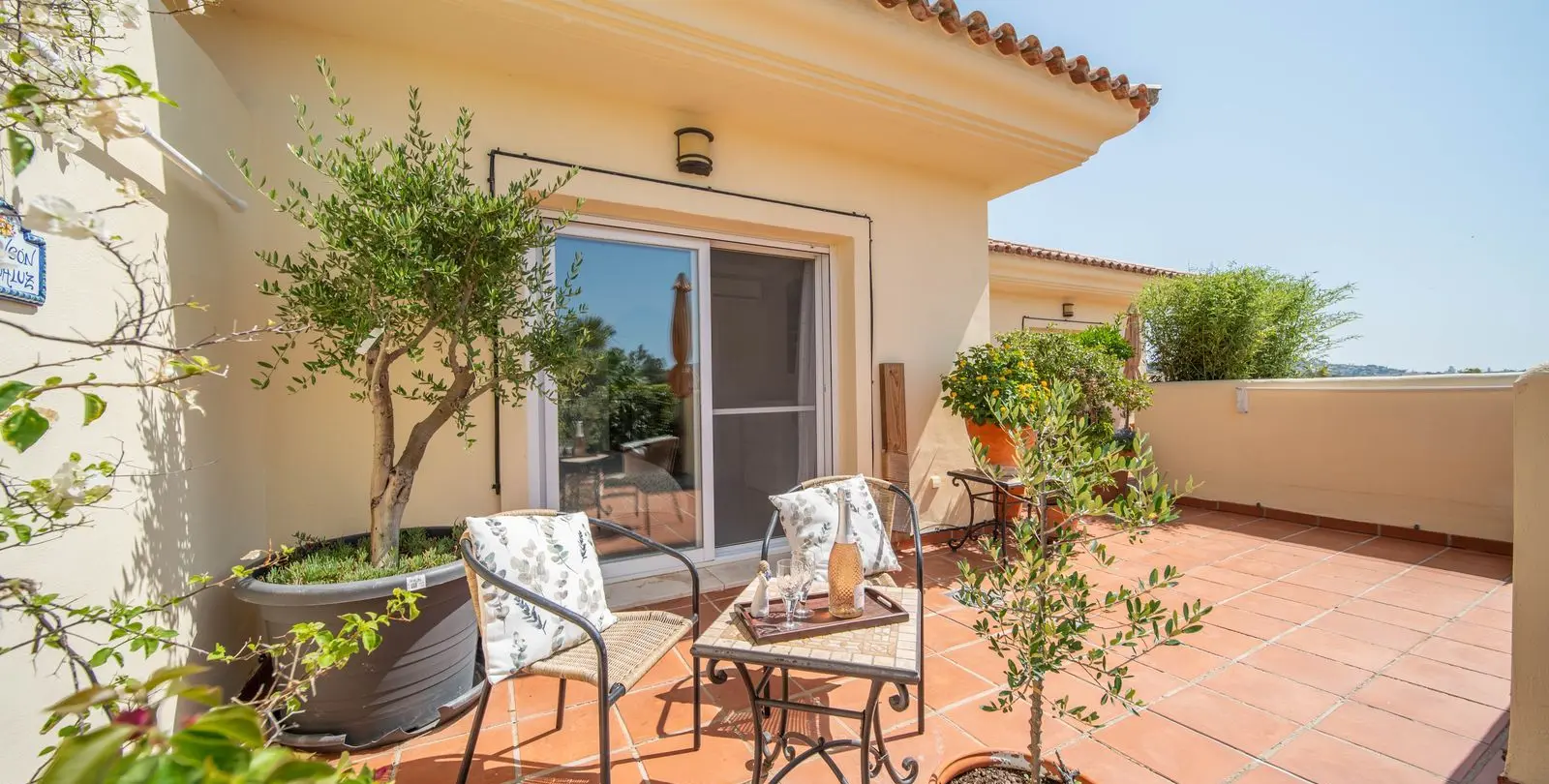 Sale of penthouse in La Cala Hills 3