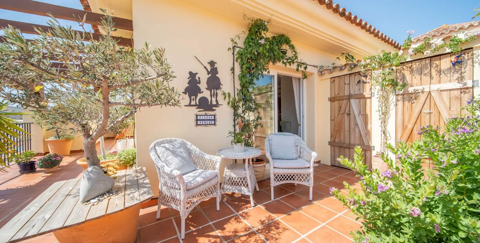 Sale of penthouse in La Cala Hills 5