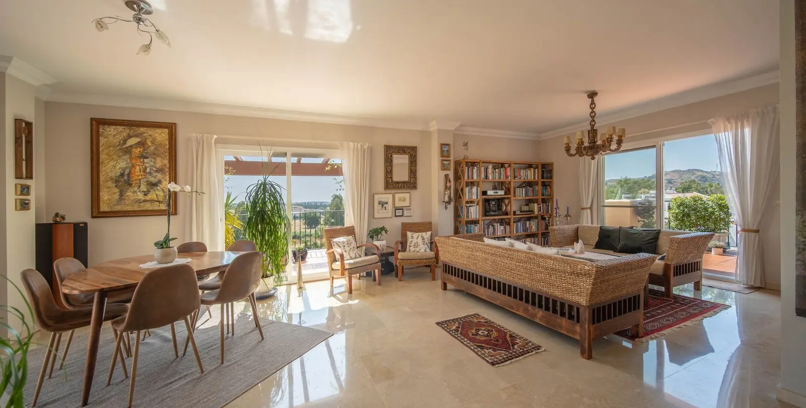 Sale of penthouse in La Cala Hills 6