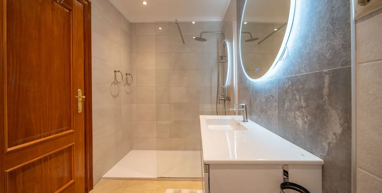 Sale of penthouse in La Cala Hills 11