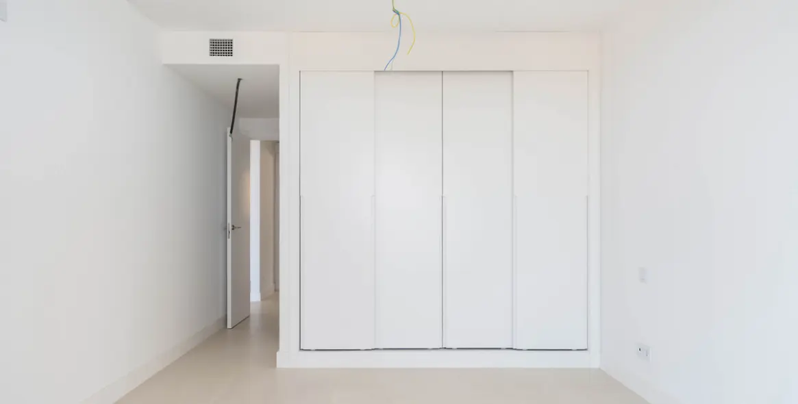 Sale of middle floor apartment in Fuengirola 15